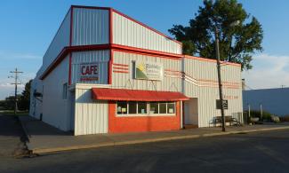 Photo of the exterior of the Wimbeldon Community Grocery.