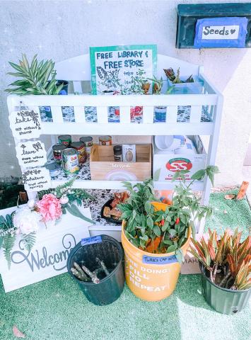 Hawai’i Free Store. Photo credit: Eating in Public